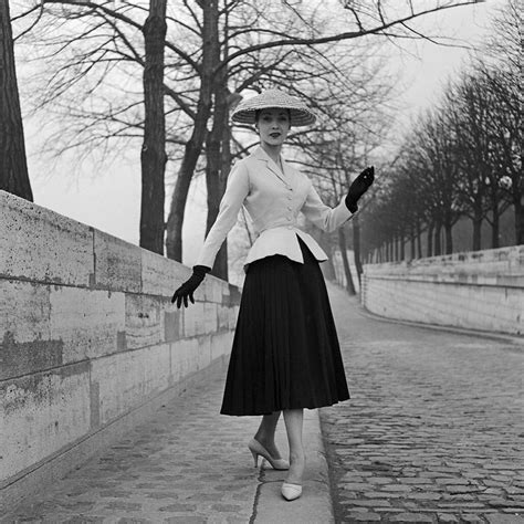 christian dior 1952|Christian Dior new look collection 1947.